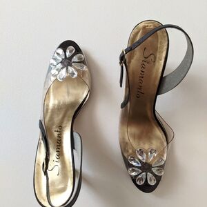 Vintage Siamanto 80s/90s classic flower gem heels